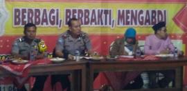 PAK POLISI MEMBERIKAN PENYULUHAN HUKUM