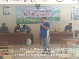 PELATIHAN PUPUK ORGANIK DI PADUKUHAN KARANGTRITIS