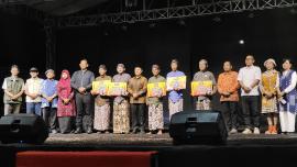 SUMBERWUNGU RAIH NOMINASI PENYAJI TERBAIK